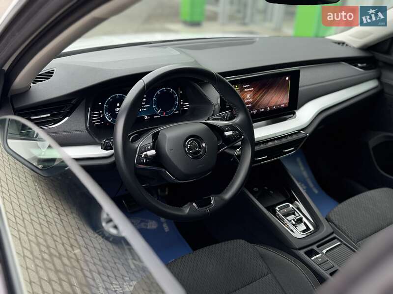 Лифтбек Skoda Octavia 2023 в Мукачево
