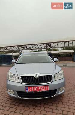 Универсал Skoda Octavia 2010 в 