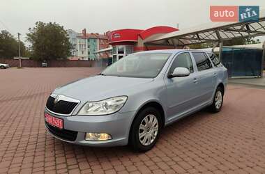 Универсал Skoda Octavia 2010 в 