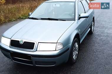 Универсал Skoda Octavia 2006 в Городке