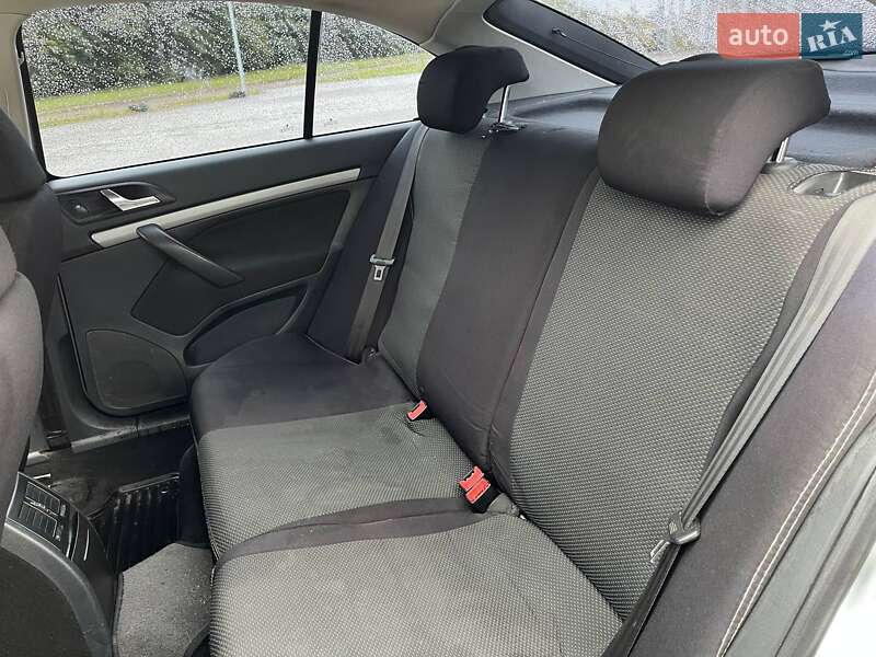 Ліфтбек Skoda Octavia 2012 в Львові