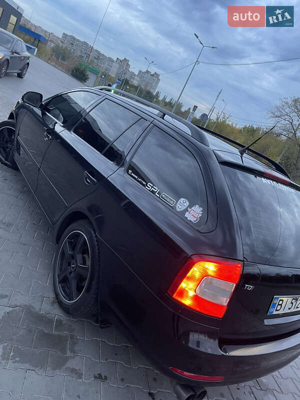 Универсал Skoda Octavia 2011 в Полтаве фото 10 Универсал Skoda Octavia 2011 в Полтаве