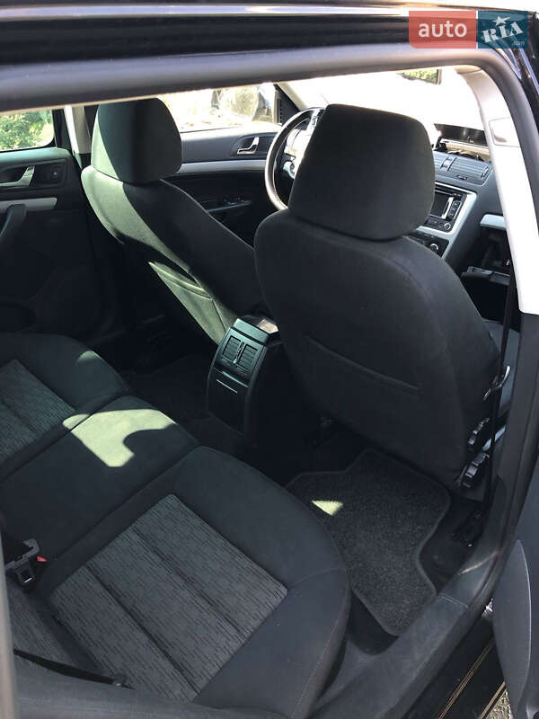 Універсал Skoda Octavia 2012 в Полтаві