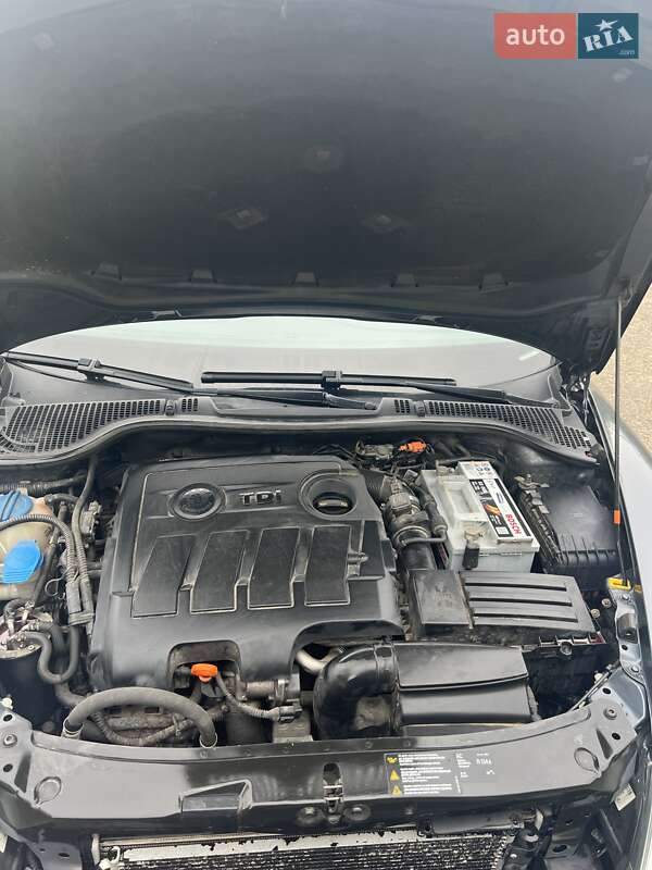 Универсал Skoda Octavia 2010 в Калуше