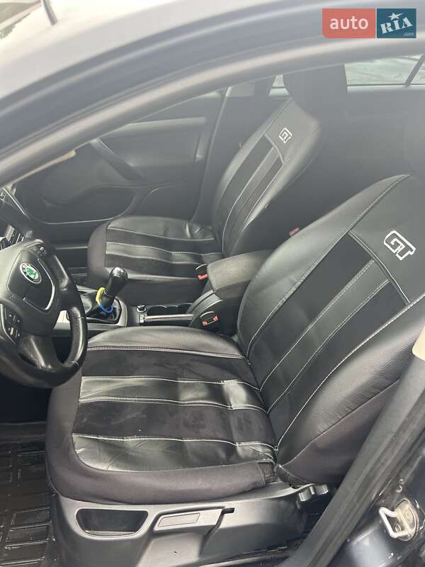 Универсал Skoda Octavia 2010 в Калуше