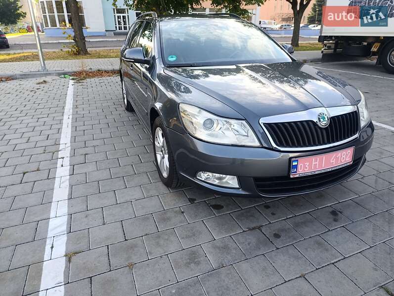 Универсал Skoda Octavia 2010 в Черкассах фото 2 Универсал Skoda Octavia 2010 в Черкассах