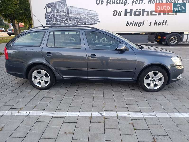 Универсал Skoda Octavia 2010 в Черкассах фото 3 Универсал Skoda Octavia 2010 в Черкассах