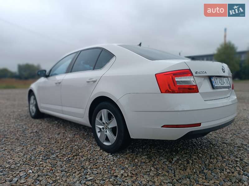 Лифтбек Skoda Octavia 2017 в Калуше