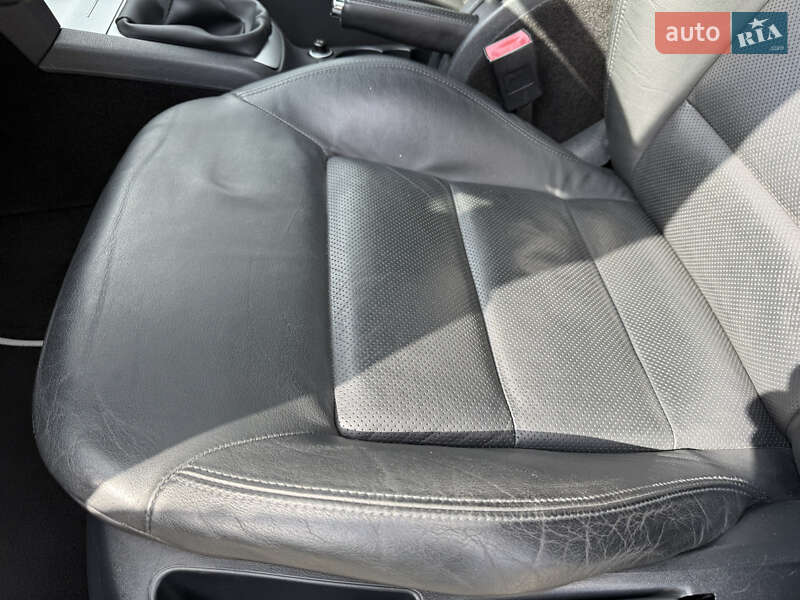 Универсал Skoda Octavia 2009 в Луцке