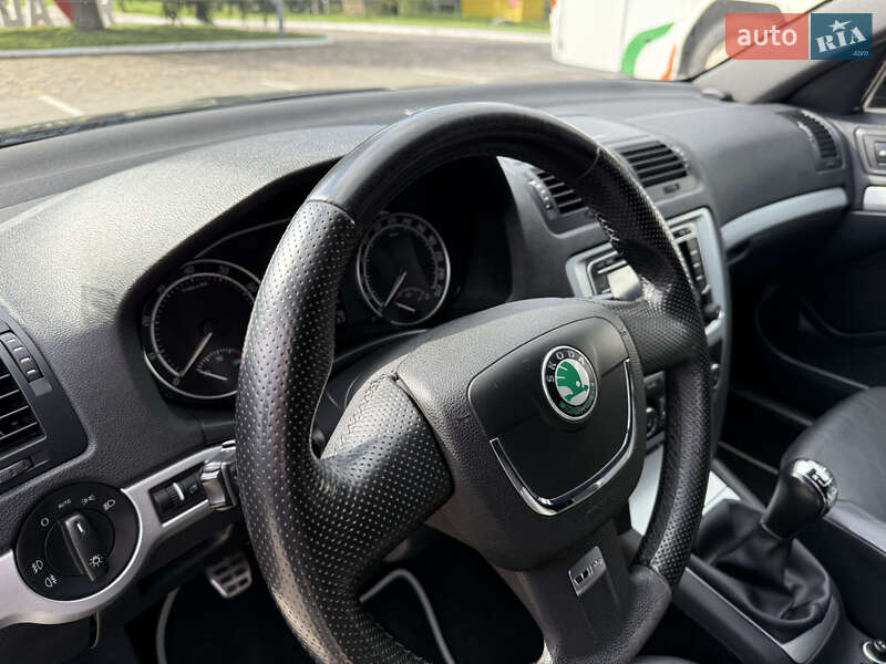 Универсал Skoda Octavia 2009 в Луцке