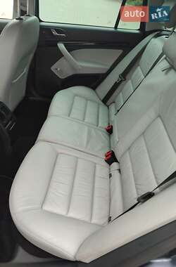 Универсал Skoda Octavia 2012 в 