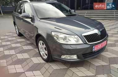 Универсал Skoda Octavia 2012 в 