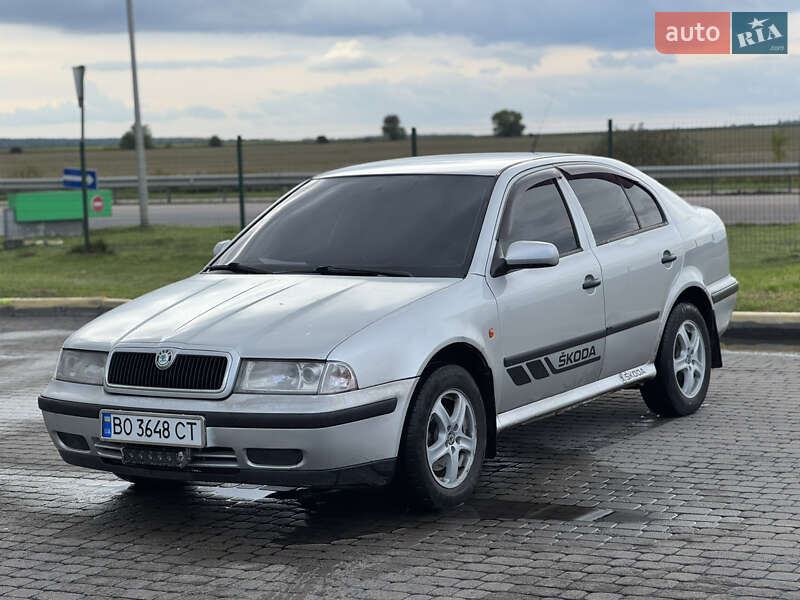 Лифтбек Skoda Octavia 1999 в Радивилове фото 3 Лифтбек Skoda Octavia 1999 в Радивилове