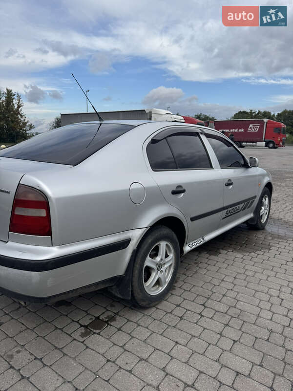 Лифтбек Skoda Octavia 1999 в Радивилове фото 6 Лифтбек Skoda Octavia 1999 в Радивилове