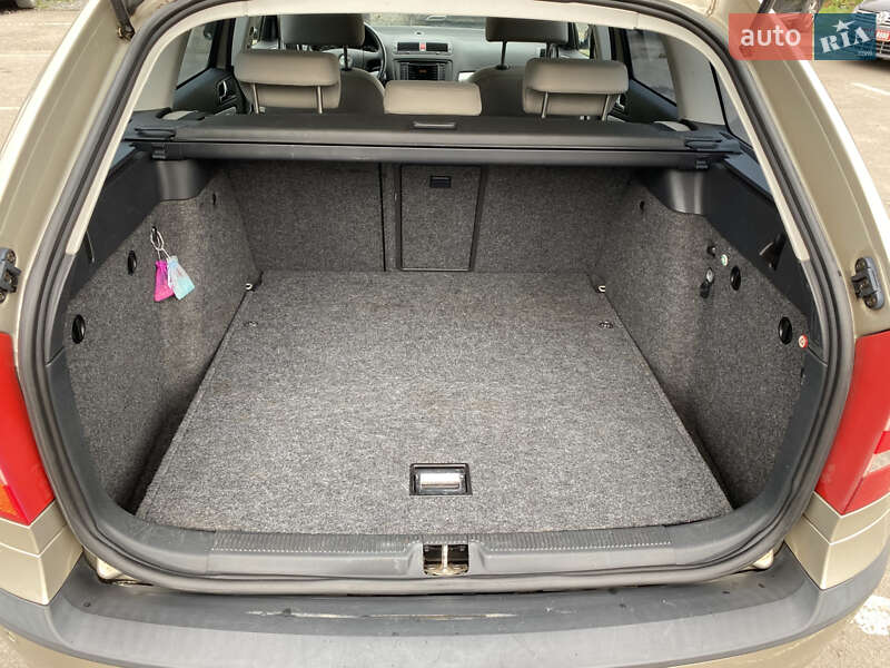 Універсал Skoda Octavia 2005 в Коцюбинському