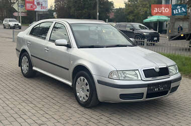 Лифтбек Skoda Octavia 2008 в 
