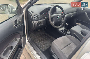 Лифтбек Skoda Octavia 2008 в 