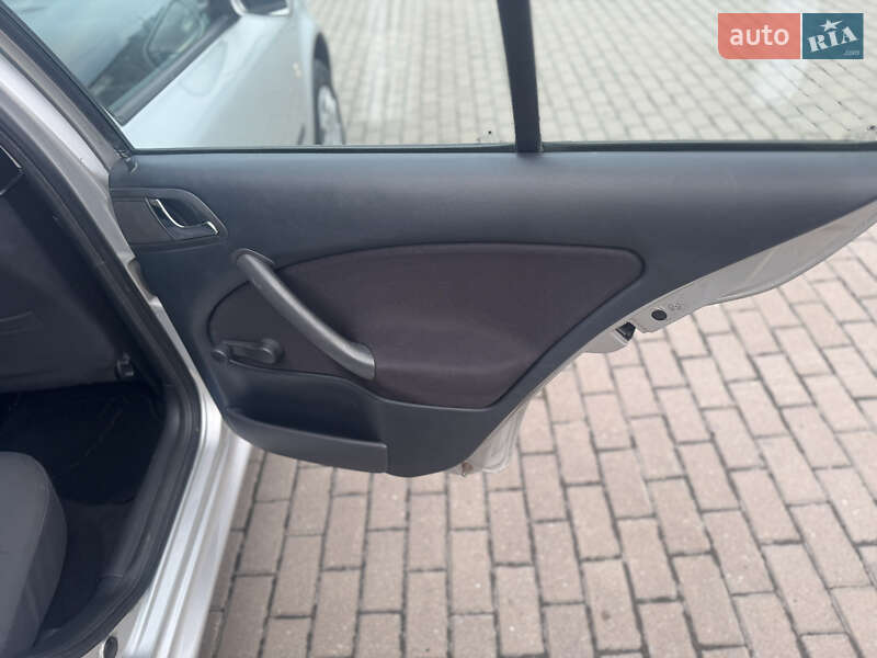 Лифтбек Skoda Octavia 2008 в Ровно