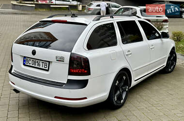 Универсал Skoda Octavia 2009 в 