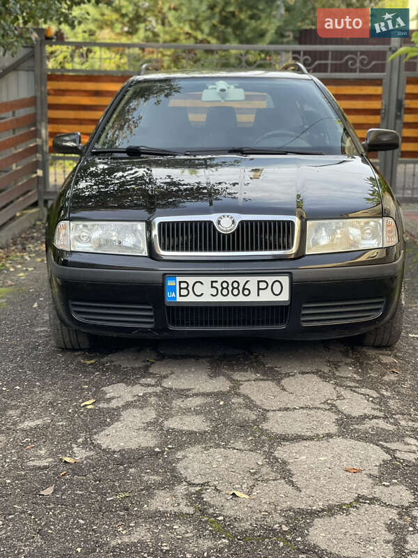 Универсал Skoda Octavia 2009 в 