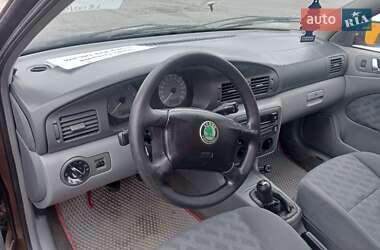 Лифтбек Skoda Octavia 1998 в 