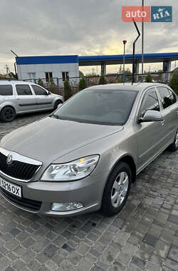 Лифтбек Skoda Octavia 2012 в 