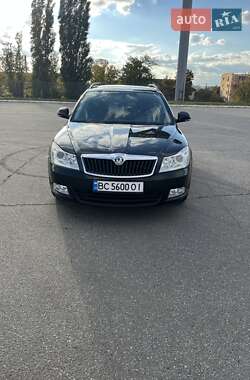 Универсал Skoda Octavia 2010 в Харькове
