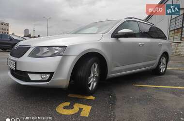 Універсал Skoda Octavia 2015 в Києві