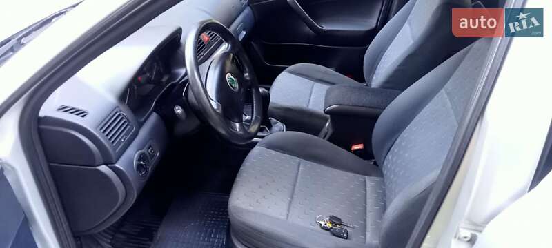 Универсал Skoda Octavia 2006 в Киеве фото 9 Универсал Skoda Octavia 2006 в Киеве