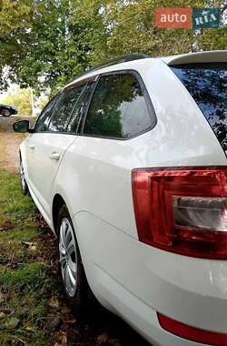 Универсал Skoda Octavia 2014 в 