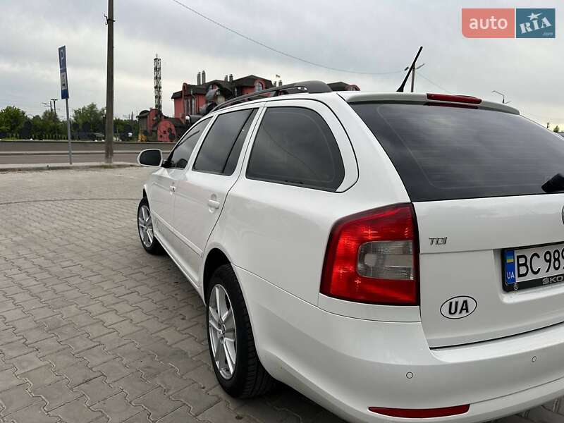 Универсал Skoda Octavia 2011 в Бориславе