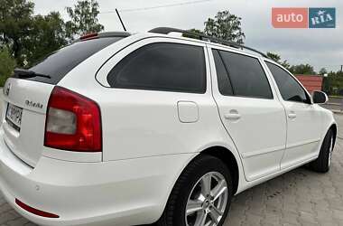 Универсал Skoda Octavia 2011 в 