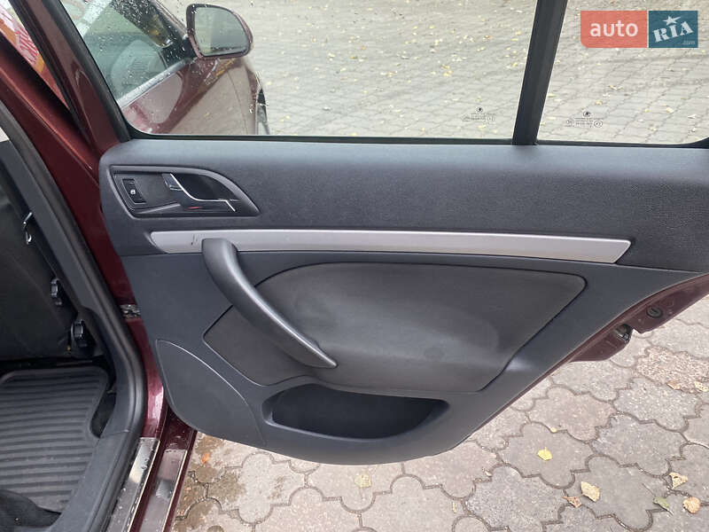 Универсал Skoda Octavia 2009 в Черкассах фото 11 Универсал Skoda Octavia 2009 в Черкассах