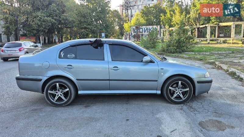 Лифтбек Skoda Octavia 2003 в Запорожье фото 3 Лифтбек Skoda Octavia 2003 в Запорожье