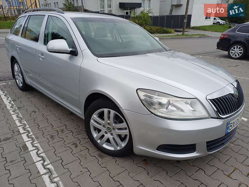 Универсал Skoda Octavia 2011 в Хмельницком фото 2 Универсал Skoda Octavia 2011 в Хмельницком
