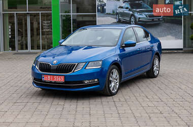 Ліфтбек Skoda Octavia 2019 в Луцьку