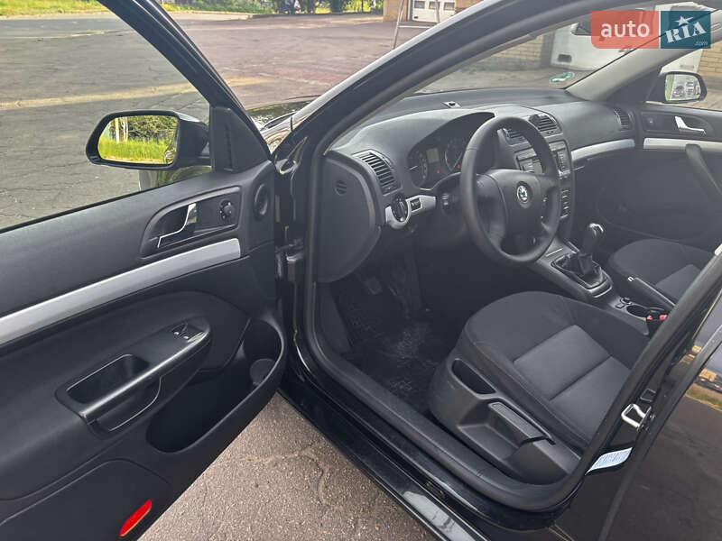 Універсал Skoda Octavia 2007 в Ворзелі