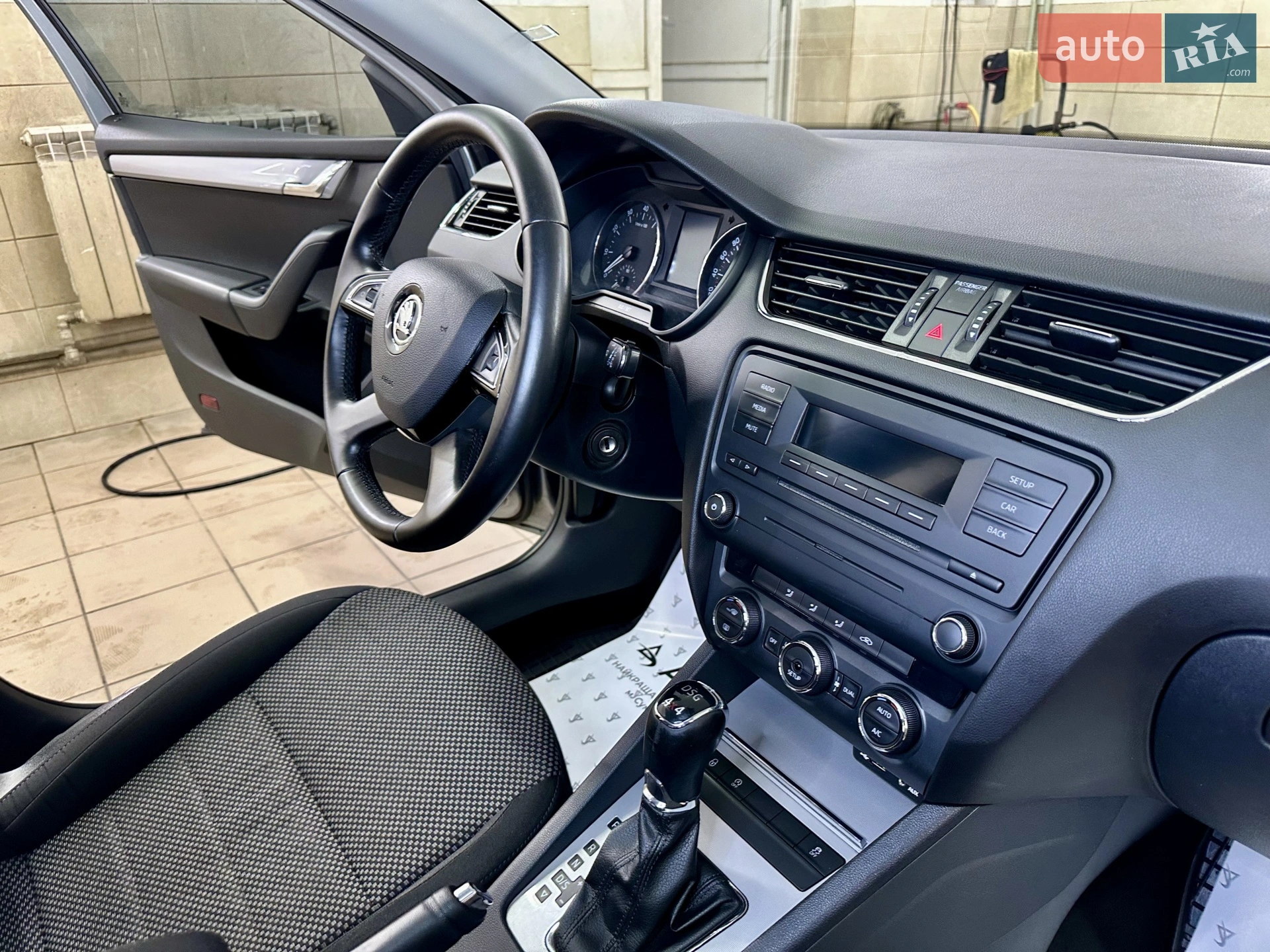 2013 Skoda Octavia - мініатюра 22