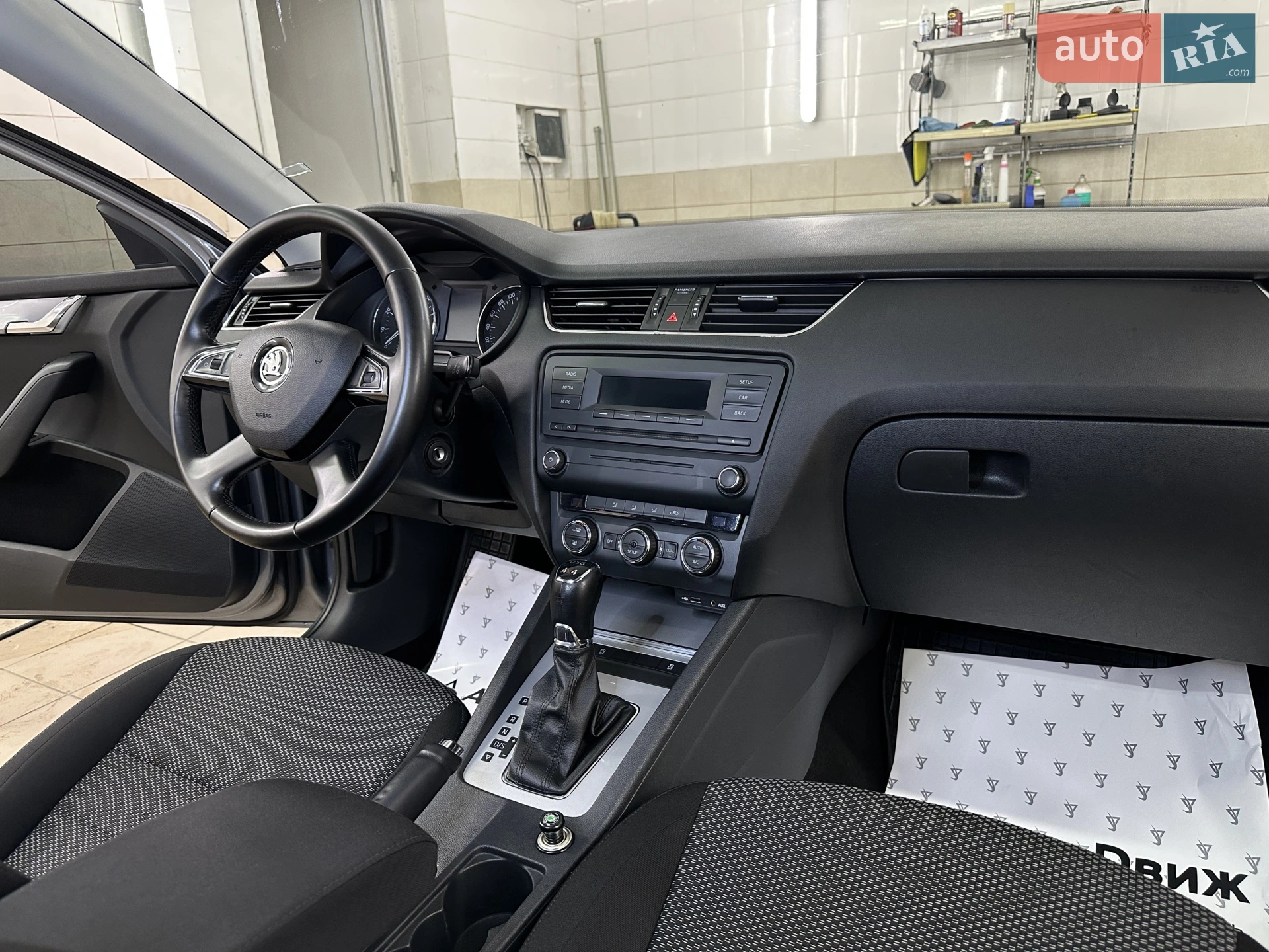 2013 Skoda Octavia - мініатюра 35