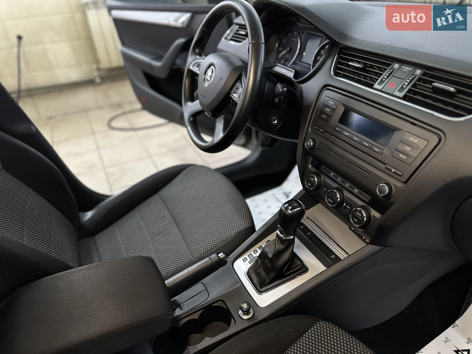 2013 Skoda Octavia - мініатюра 38