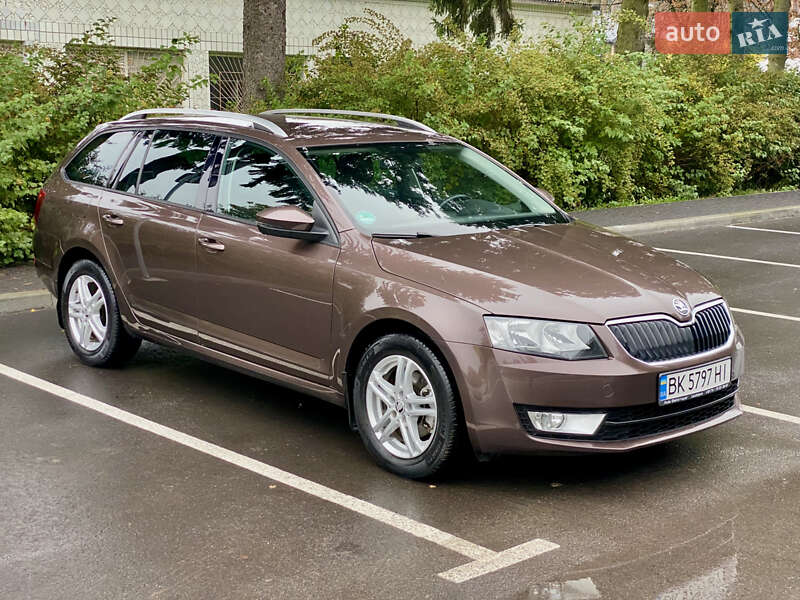 Универсал Skoda Octavia 2016 в Смыге