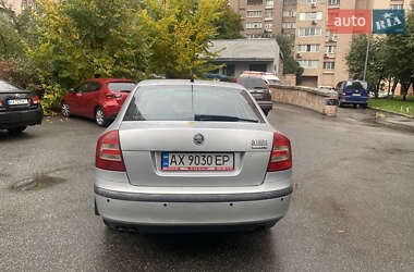 Лифтбек Skoda Octavia 2008 в 