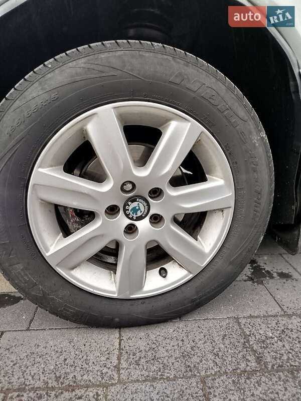 Лифтбек Skoda Octavia 2002 в Дрогобыче