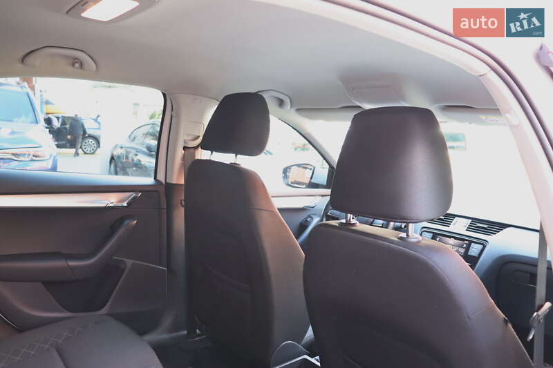 Ліфтбек Skoda Octavia 2019 в Львові