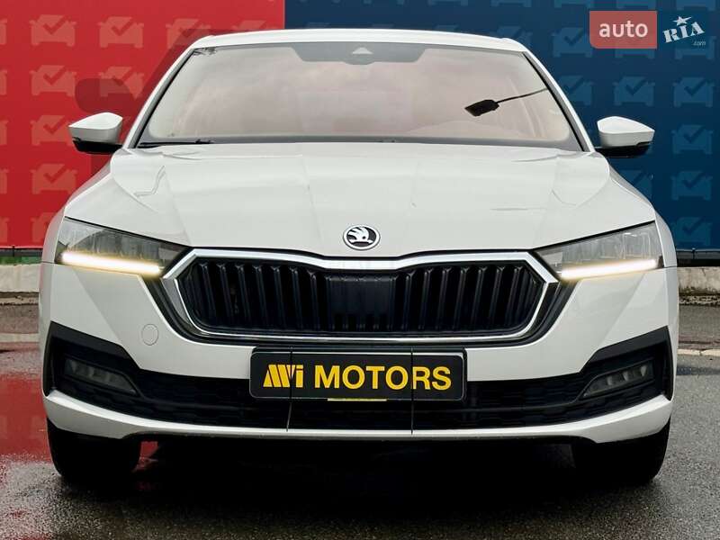 Лифтбек Skoda Octavia 2021 в Киеве