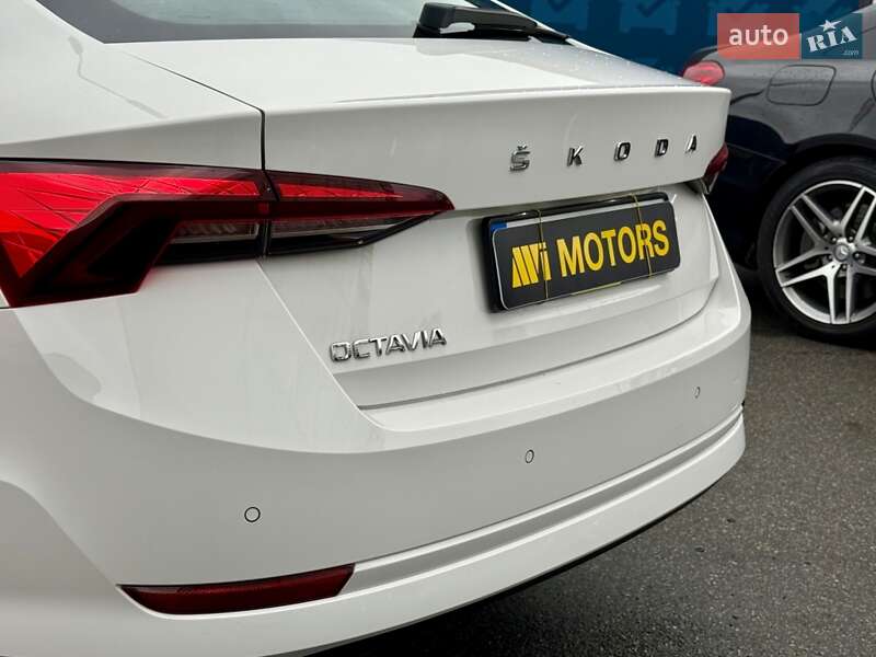 Лифтбек Skoda Octavia 2021 в Киеве