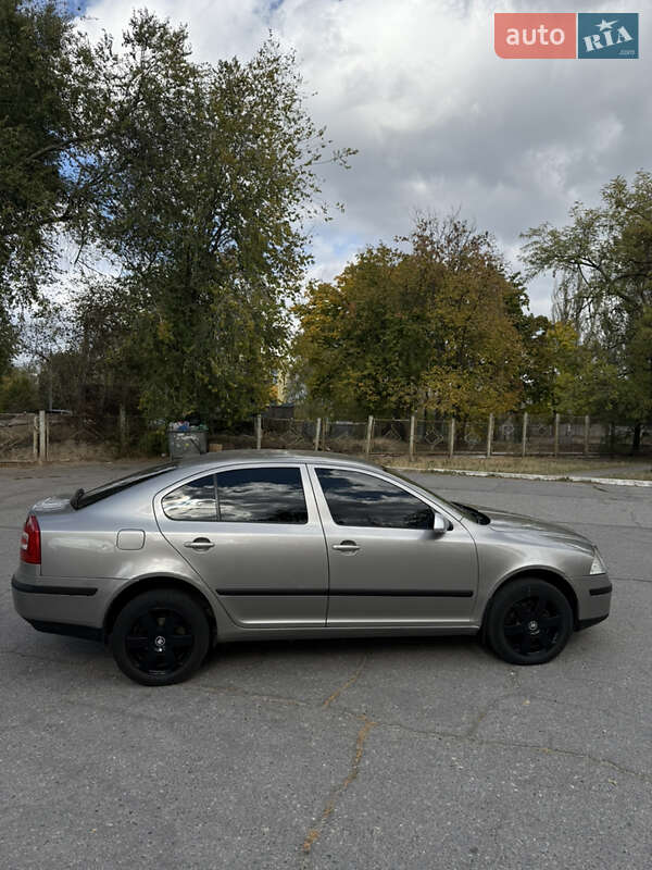 Лифтбек Skoda Octavia 2008 в Запорожье фото 6 Лифтбек Skoda Octavia 2008 в Запорожье