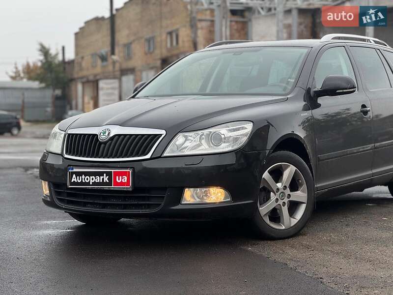 Универсал Skoda Octavia 2011 в Киеве фото 3 Универсал Skoda Octavia 2011 в Киеве