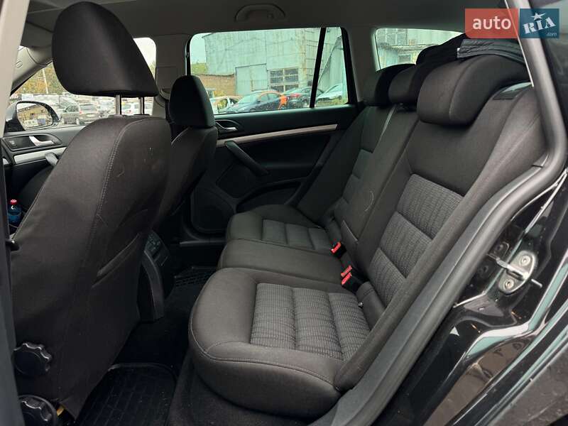 Универсал Skoda Octavia 2011 в Киеве фото 29 Универсал Skoda Octavia 2011 в Киеве