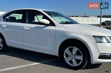 Ліфтбек Skoda Octavia 2018 в Львові
